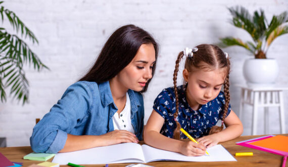 Can’t Teach My Own Child — Why Home Tutoring Doesn’t Always Work Banner